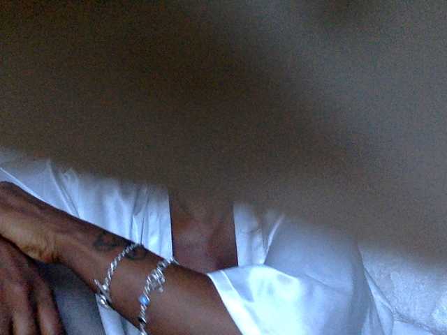 juicylala live cam on BongaCams