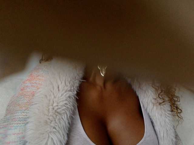 juicylala live cam on BongaCams