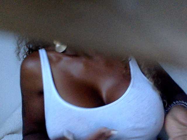 juicylala live cam on BongaCams