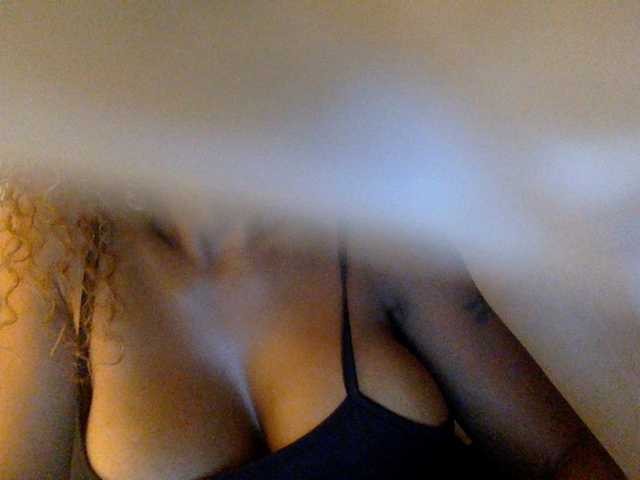 juicylala live cam on BongaCams
