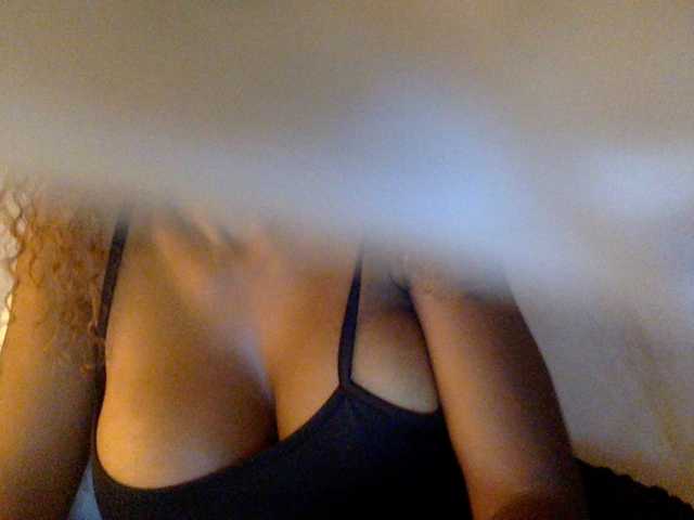 juicylala live cam on BongaCams