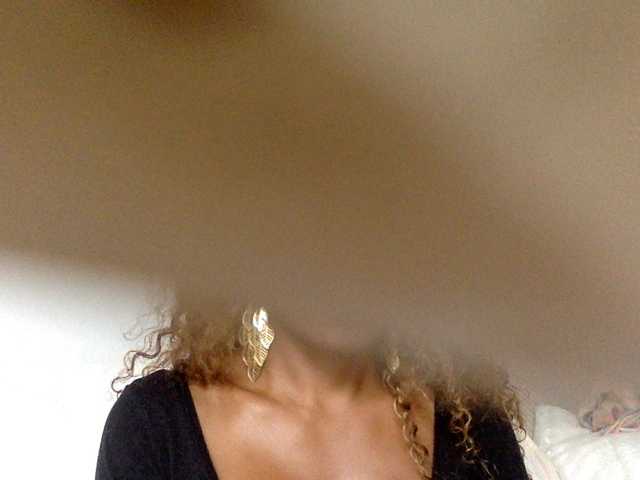 juicylala live cam on BongaCams