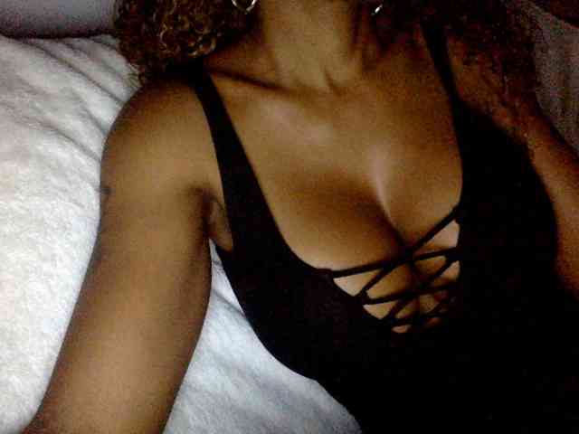 juicylayla