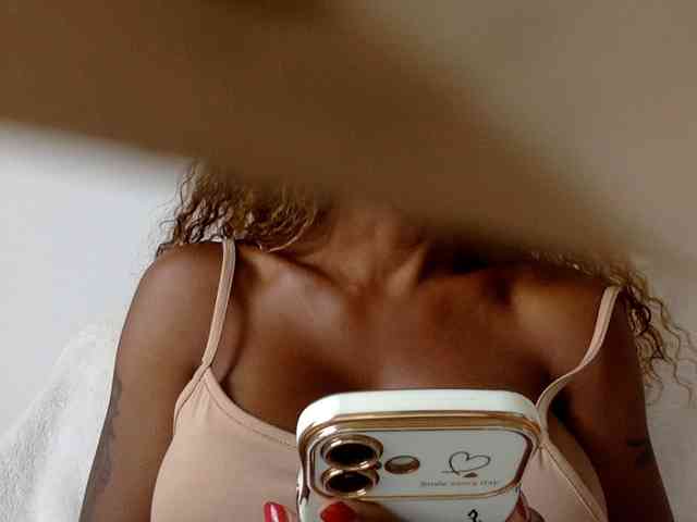 juicylayla webcam