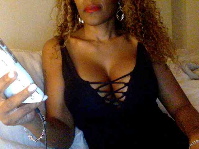 juicylayla
