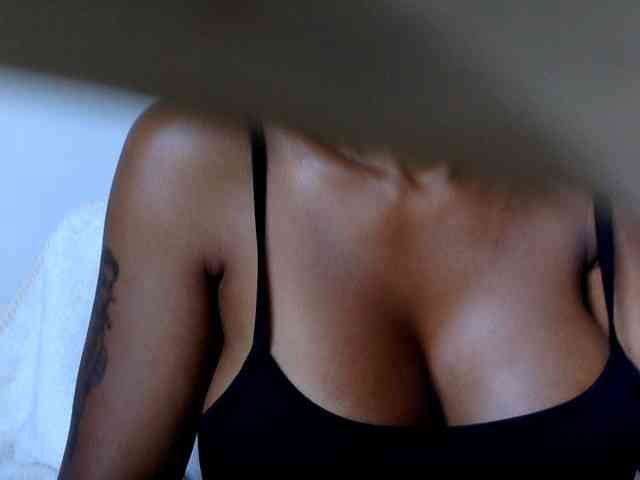 juicylayla webcam