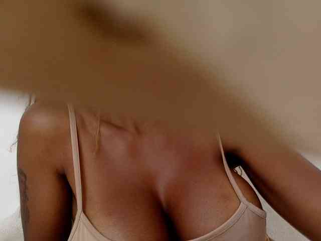 juicylayla webcam