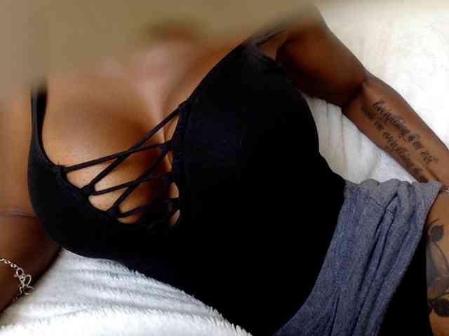 juicylayla webcam