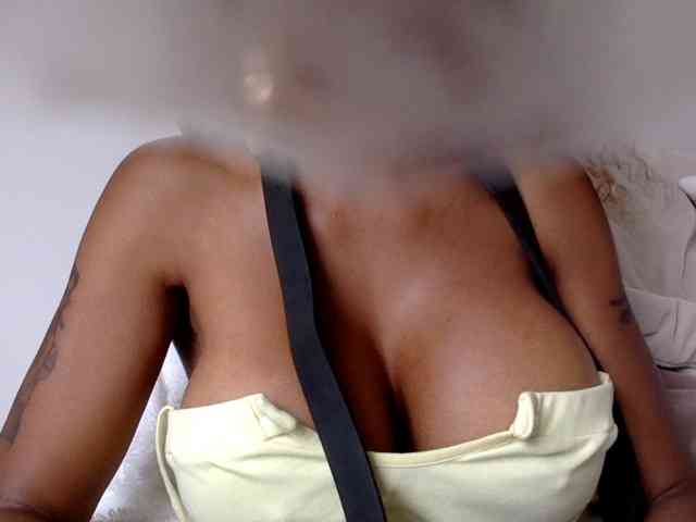 juicylayla webcam