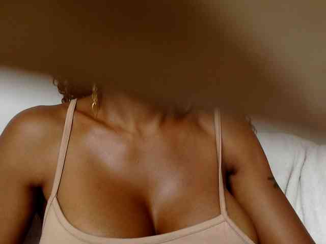 juicylayla webcam
