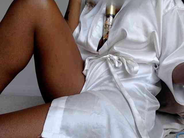juicylayla webcam