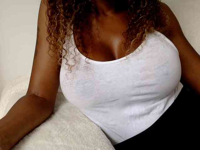 juicylayla webcam