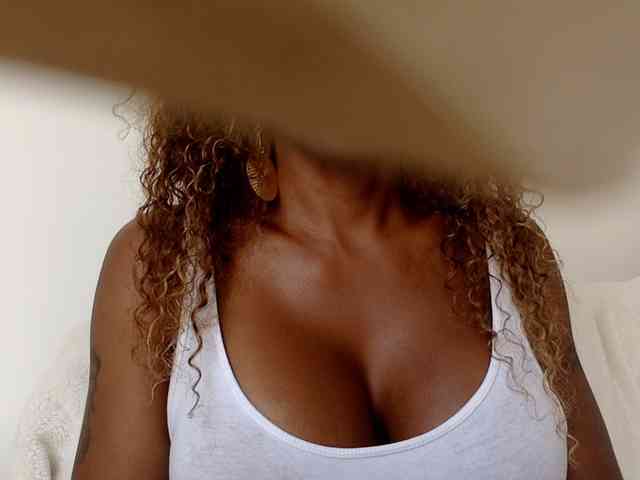 juicylayla webcam