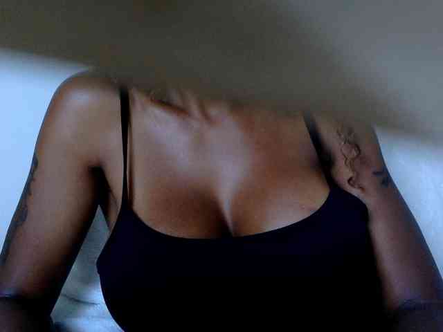 juicylayla webcam