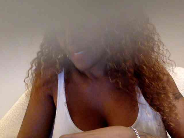 juicylayla