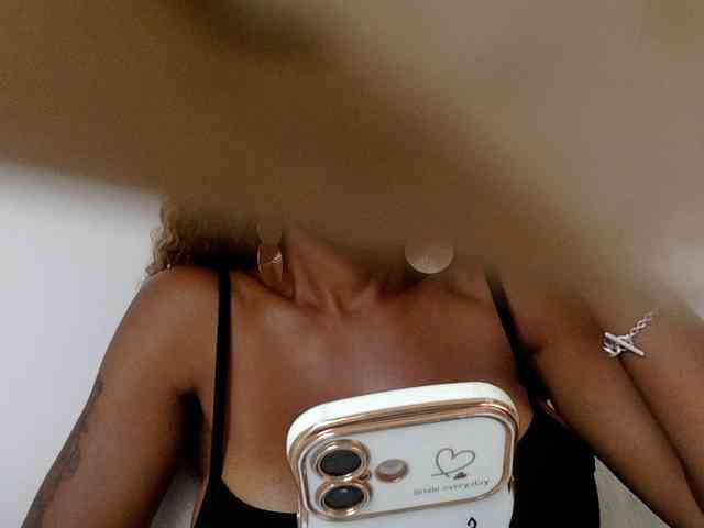 juicylayla webcam