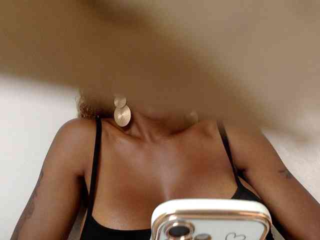 juicylayla webcam