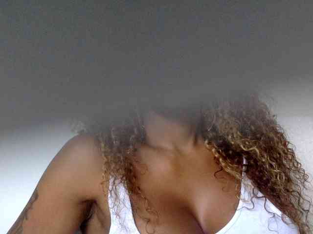 juicylayla webcam