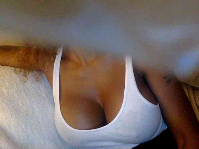 Model: juicylayla