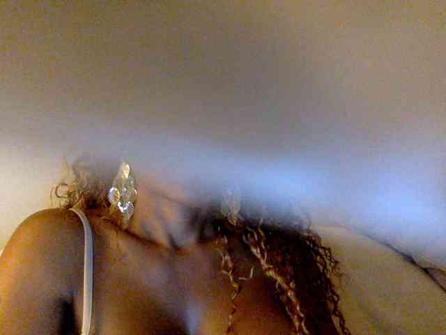 juicylayla