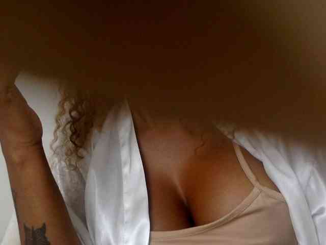 juicylayla webcam