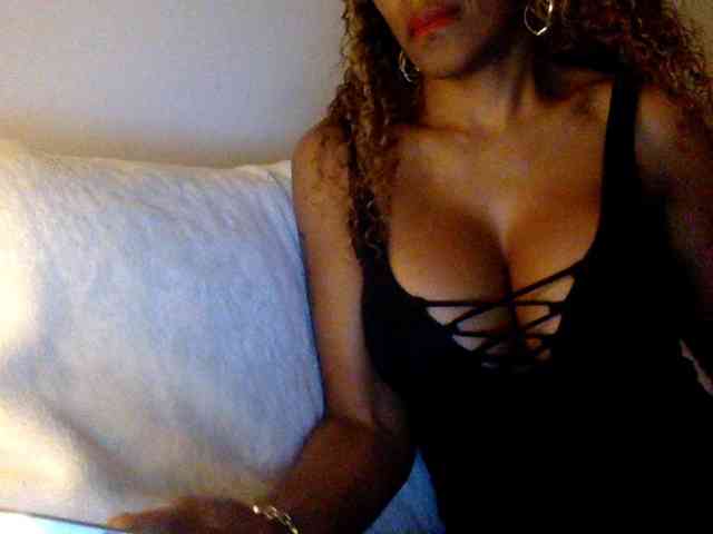 juicylayla