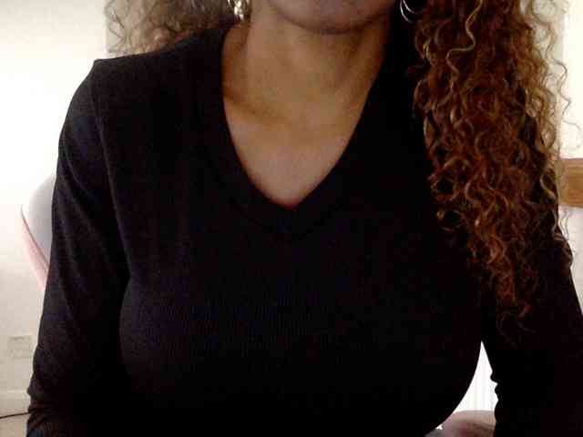 juicylayla
