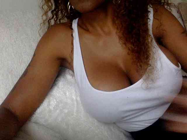 juicylayla