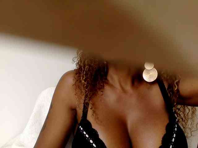 juicylayla webcam