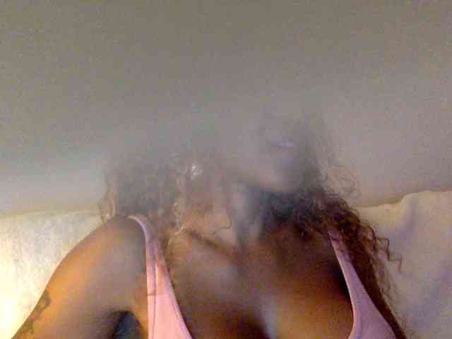 juicylayla