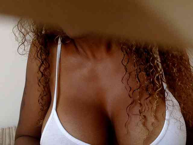 juicylayla webcam
