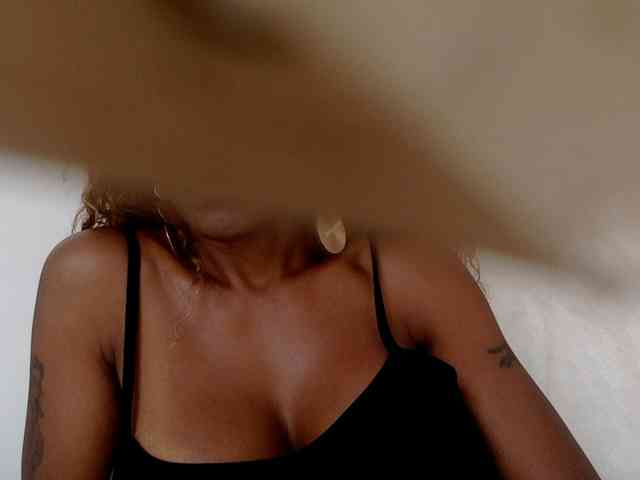 juicylayla webcam