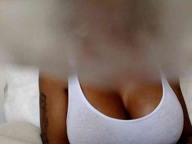juicylayla webcam