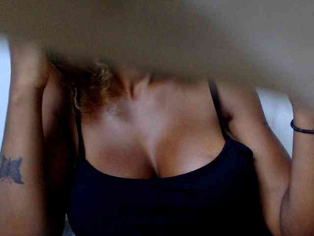 juicylayla webcam
