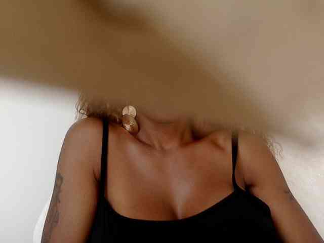 juicylayla webcam