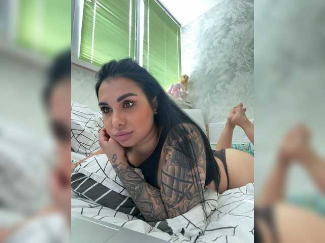 Pe4enkaa live cam on BongaCams
