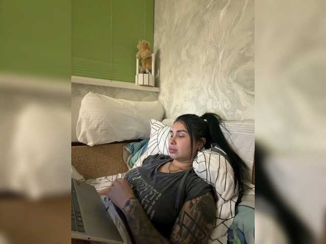 Pe4enkaa live webcam show