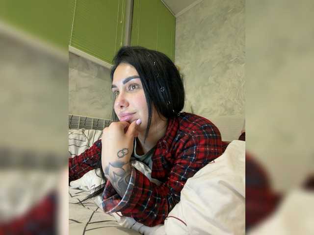Pe4enkaa live cam on BongaCams