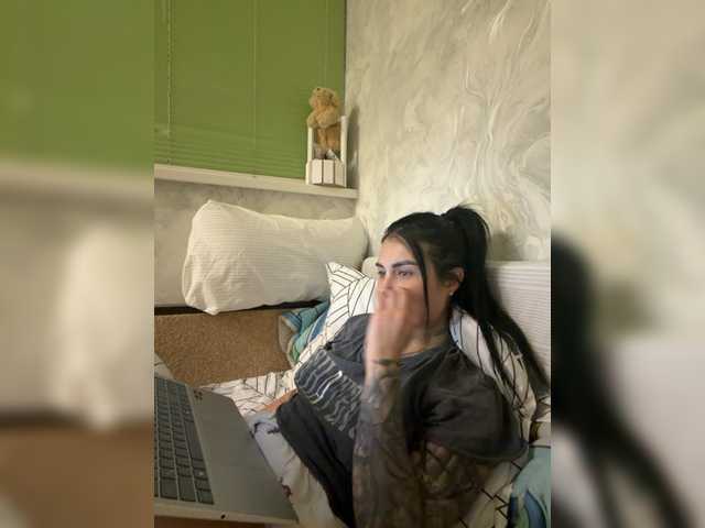 Pe4enkaa live webcam show