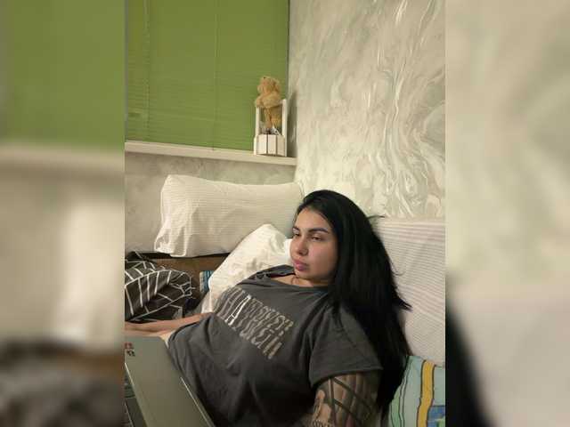 Pe4enkaa live webcam show