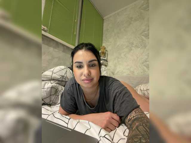 Pe4enkaa live webcam show