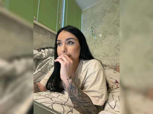 Pe4enkaa live cam on BongaCams