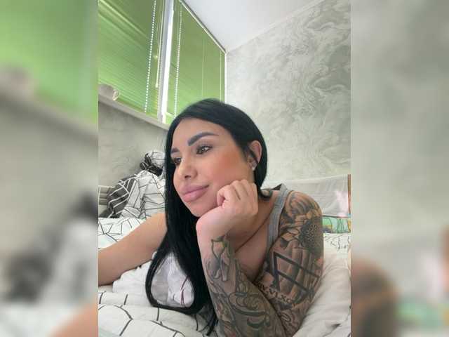 Pe4enkaa live webcam show