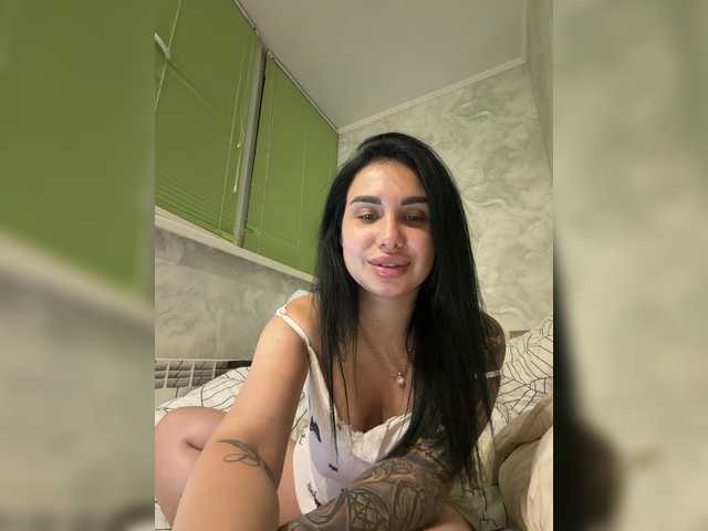 Pe4enkaa live cam on BongaCams