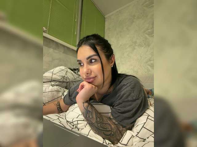 Pe4enkaa live webcam show