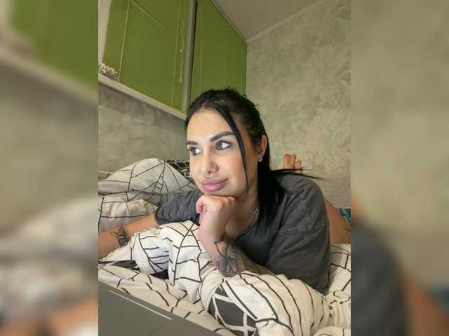 Pe4enkaa live webcam show