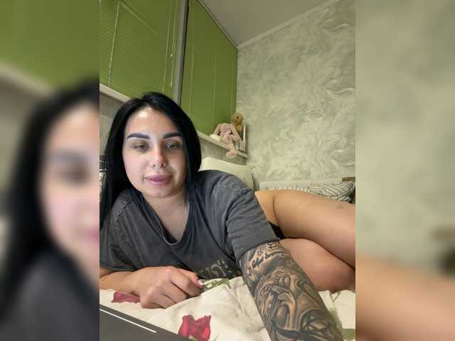 Pe4enkaa live cam on BongaCams