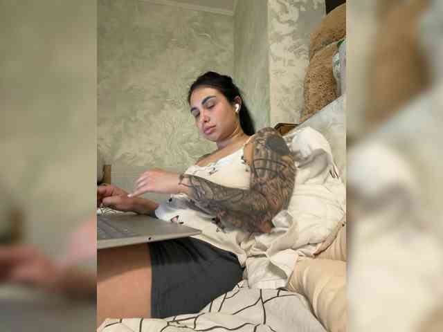 Pe4enkaa Live Webcam on BongaCams
