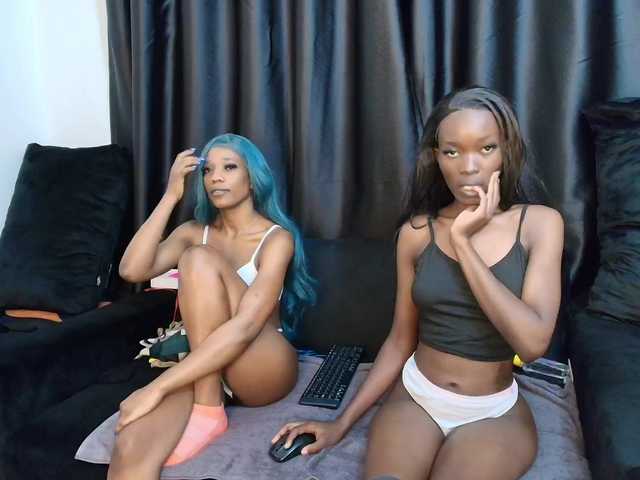 Dark-ebony live cam on BongaCams