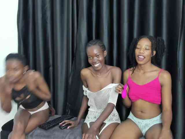 Dark-ebony webcam